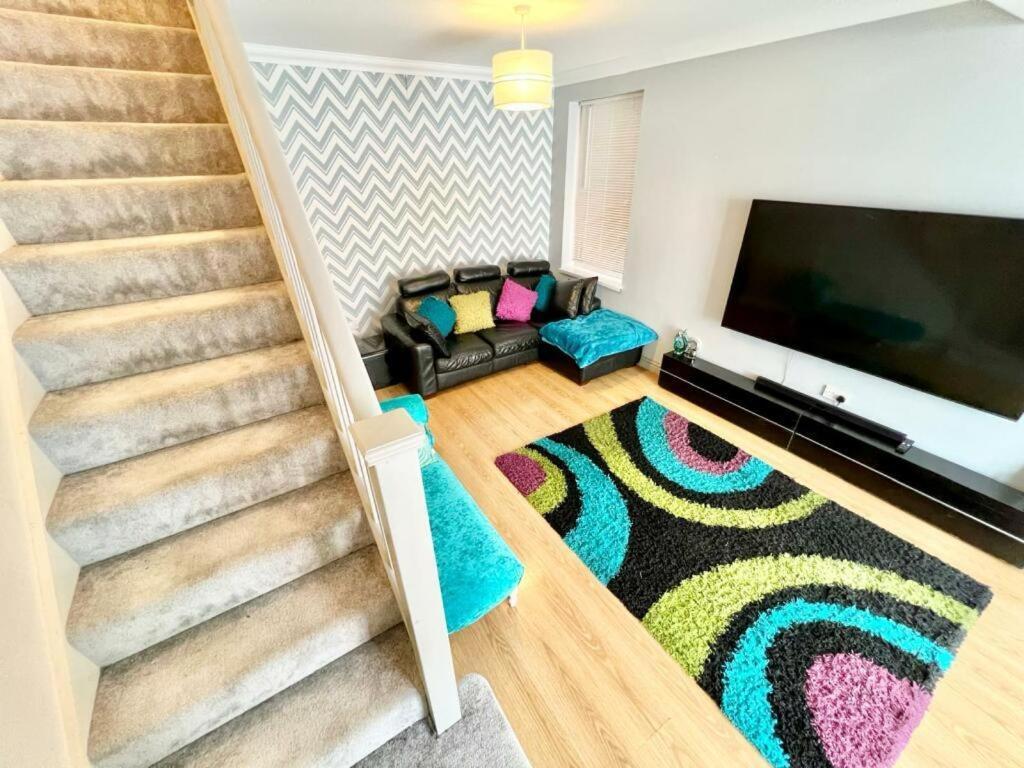 Lovely Spacious Room Near Train Station And University Dallington  外观 照片