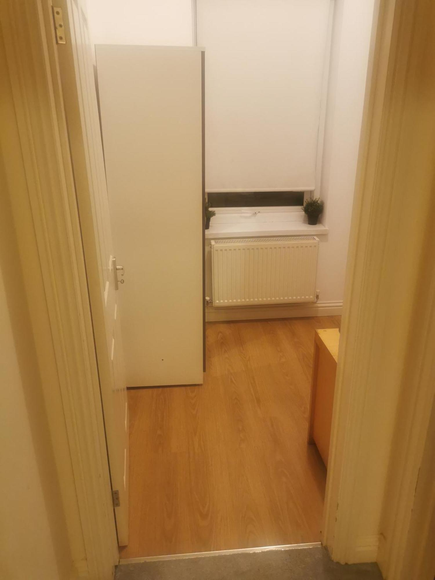 Lovely Spacious Room Near Train Station And University Dallington  外观 照片